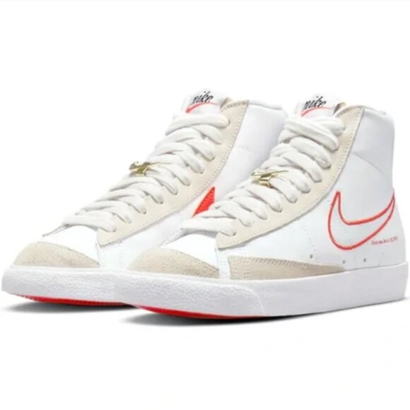 Nike Blazer Mid 77 SE First Use White Orange Women's 9 Sneaker - Picture 1 of 16